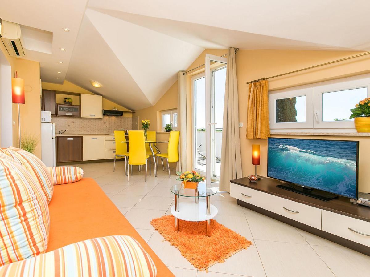Apartment Labinjan Пореч Екстер'єр фото